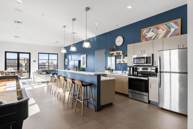 1900 12th Ave S Apt 322, Nashville, TN 37203