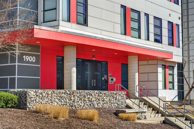 1900 12th Ave S Apt 322, Nashville, TN 37203