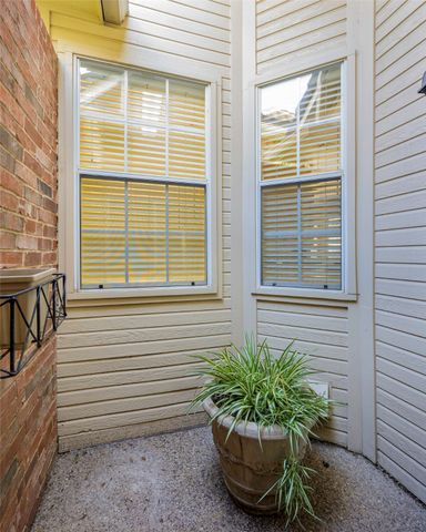 5834 Coolwater Cove, Dallas, TX 75252