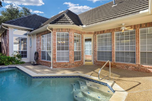 5834 Coolwater Cove, Dallas, TX 75252