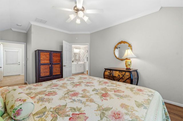 194 W Kentwick Place, Conroe, TX 77384
