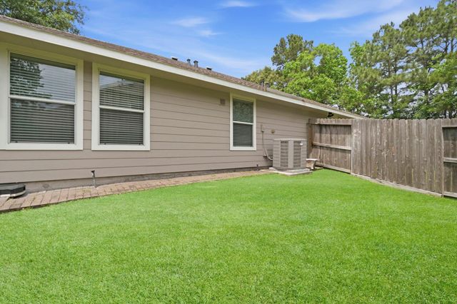 194 W Kentwick Place, Conroe, TX 77384