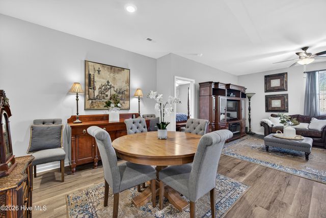 144 Windy Woods Way, Wilmington, NC 28401