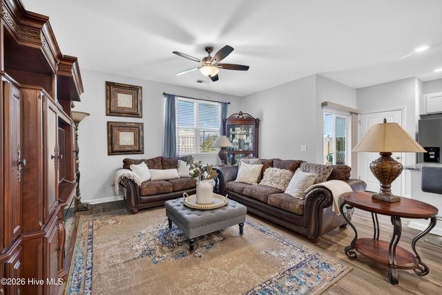 144 Windy Woods Way, Wilmington, NC 28401