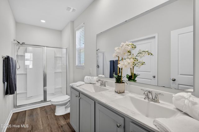 144 Windy Woods Way, Wilmington, NC 28401