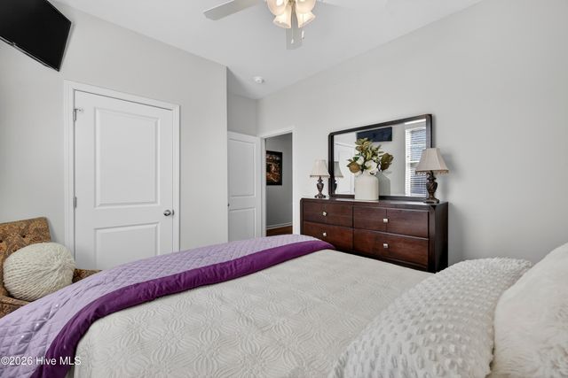 144 Windy Woods Way, Wilmington, NC 28401