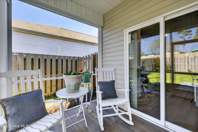 144 Windy Woods Way, Wilmington, NC 28401