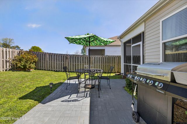 144 Windy Woods Way, Wilmington, NC 28401