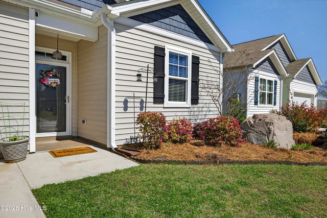 144 Windy Woods Way, Wilmington, NC 28401