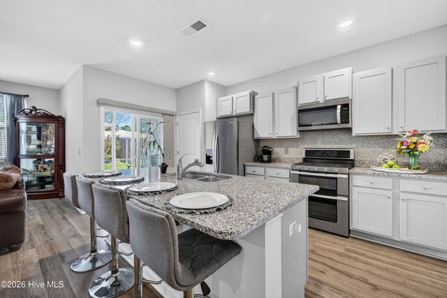 144 Windy Woods Way, Wilmington, NC 28401