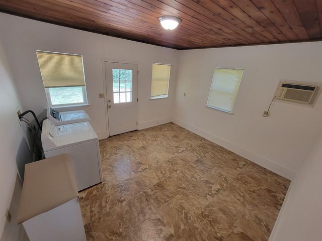 1526 Highland Drive, Tallahassee, FL 32317