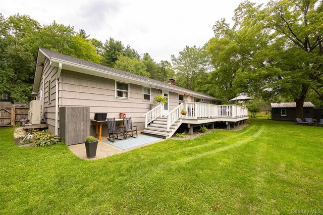 79 Hapeman Hill Road, Red Hook, NY 12571