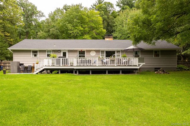 79 Hapeman Hill Road, Red Hook, NY 12571