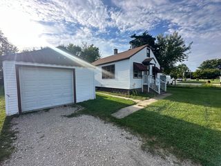 42228 N SECOND Street, Antioch, IL 60002