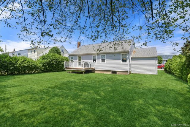 36 Liszt Street, Hicksville, NY 11801