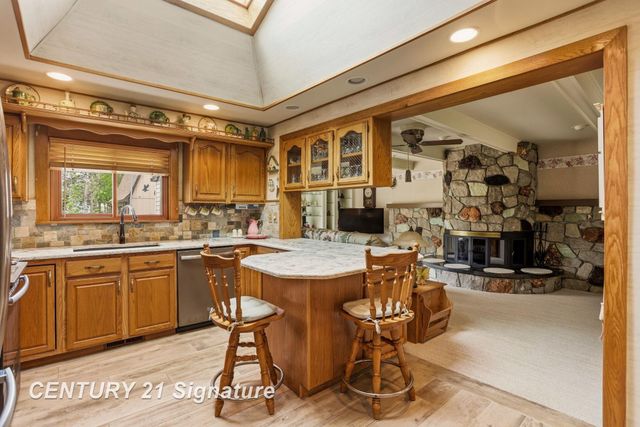2961 Johns Drive, Saginaw, MI 48603