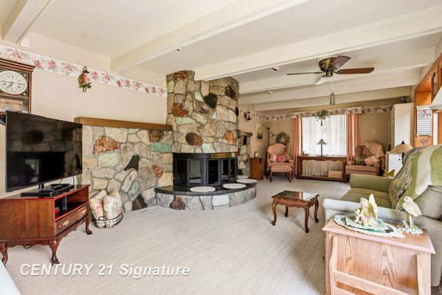 2961 Johns Drive, Saginaw, MI 48603