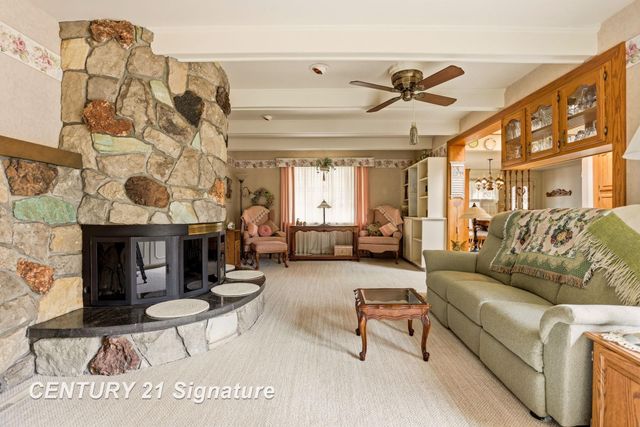 2961 Johns Drive, Saginaw, MI 48603