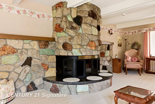 2961 Johns Drive, Saginaw, MI 48603