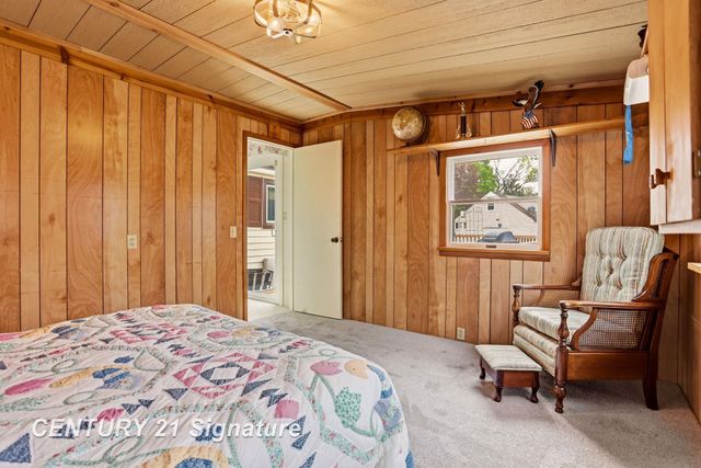 2961 Johns Drive, Saginaw, MI 48603