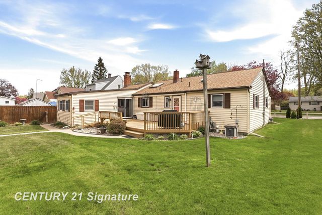 2961 Johns Drive, Saginaw, MI 48603