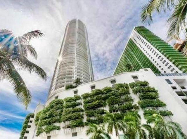 1750 N Bayshore Dr 1218, Miami, FL 33132