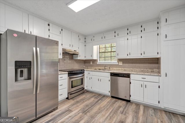 1505 Diplomat Drive, Riverdale, GA 30296