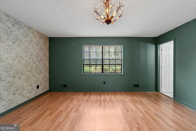 1505 Diplomat Drive, Riverdale, GA 30296