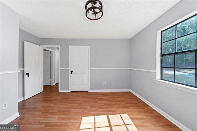 1505 Diplomat Drive, Riverdale, GA 30296