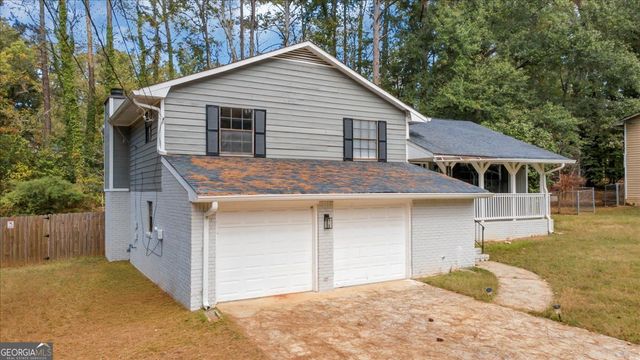 1505 Diplomat Drive, Riverdale, GA 30296
