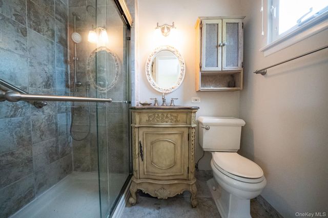 2897 Wynsum Avenue, Merrick, NY 11566