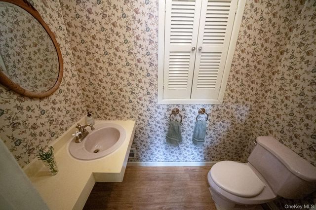 2897 Wynsum Avenue, Merrick, NY 11566