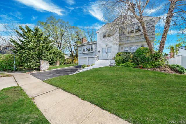 2897 Wynsum Avenue, Merrick, NY 11566