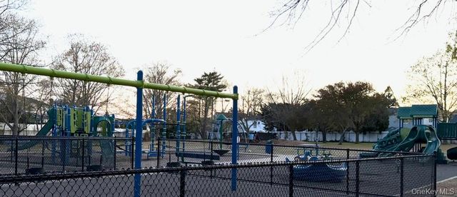 2897 Wynsum Avenue, Merrick, NY 11566