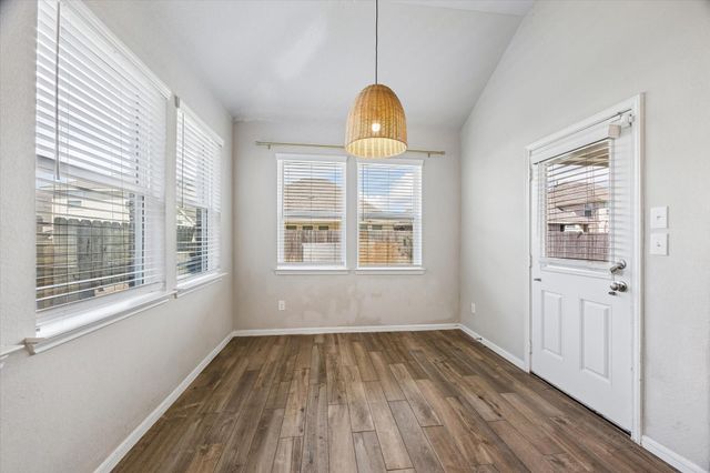 1849 Beau Banks Way, Alvin, TX 77511