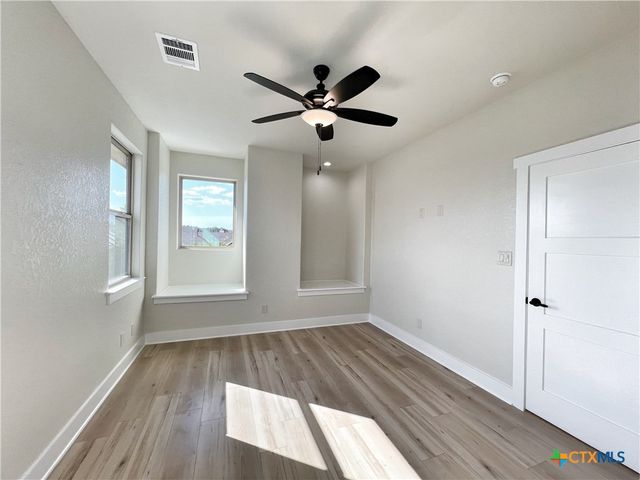 1690 Gruene Vineyard Crossing, New Braunfels, TX 78130