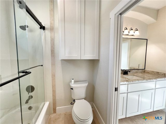 1690 Gruene Vineyard Crossing, New Braunfels, TX 78130