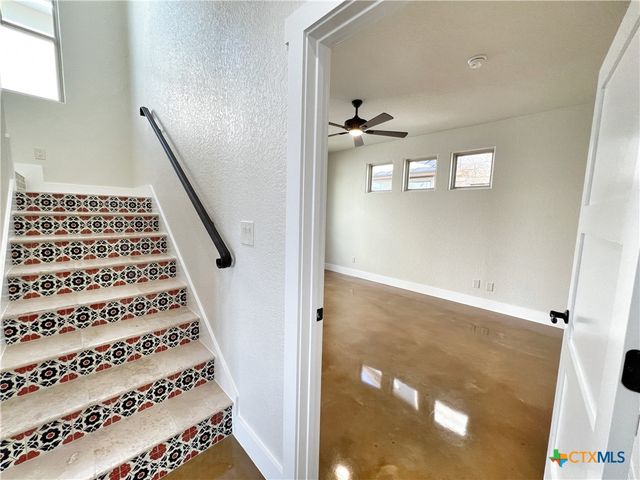 1690 Gruene Vineyard Crossing, New Braunfels, TX 78130