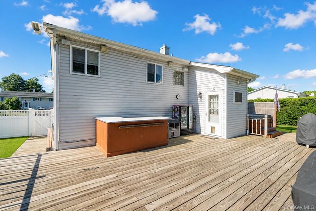 129 Sherman Street, Brentwood, NY 11717