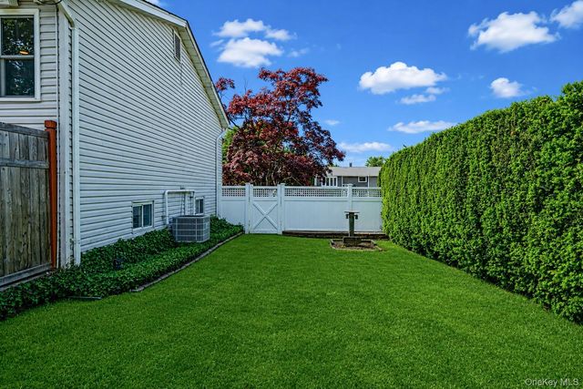 129 Sherman Street, Brentwood, NY 11717