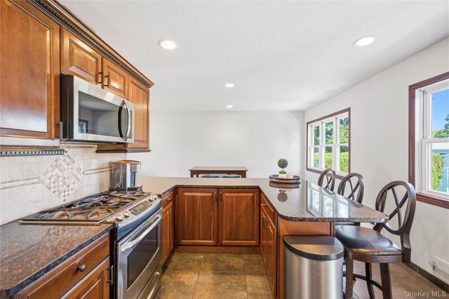 129 Sherman Street, Brentwood, NY 11717