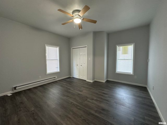 1514 S 8TH Street, Springfield, IL 62703