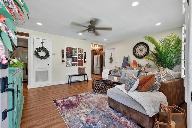 715 STEELE AVENUE, South Daytona, FL 32119