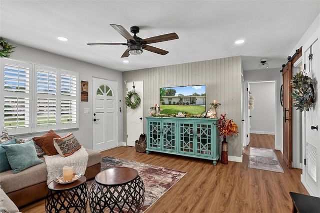 715 STEELE AVENUE, South Daytona, FL 32119