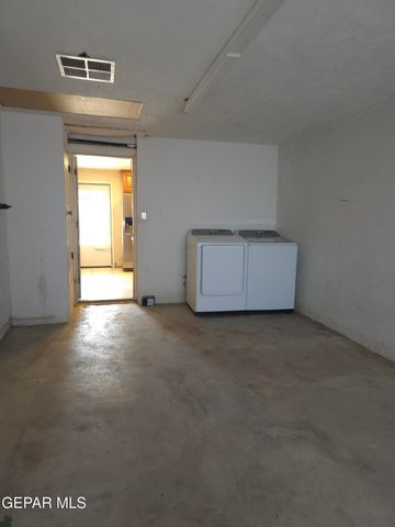 7332 N LOOP Drive, El Paso, TX 79915