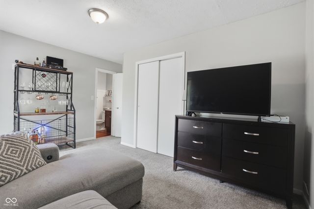 5832 Windward Way, Indianapolis, IN 46278