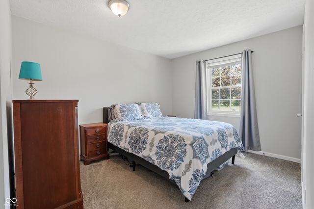 5832 Windward Way, Indianapolis, IN 46278