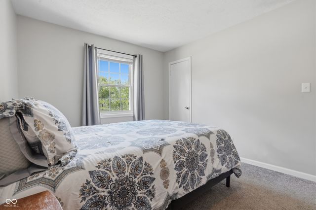 5832 Windward Way, Indianapolis, IN 46278
