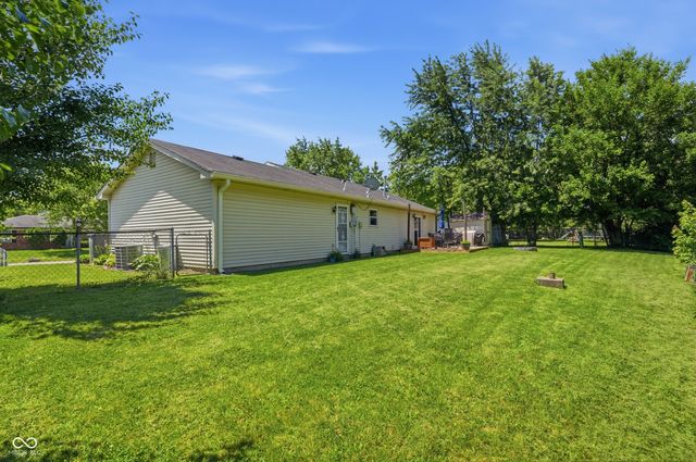 5832 Windward Way, Indianapolis, IN 46278