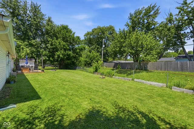 5832 Windward Way, Indianapolis, IN 46278